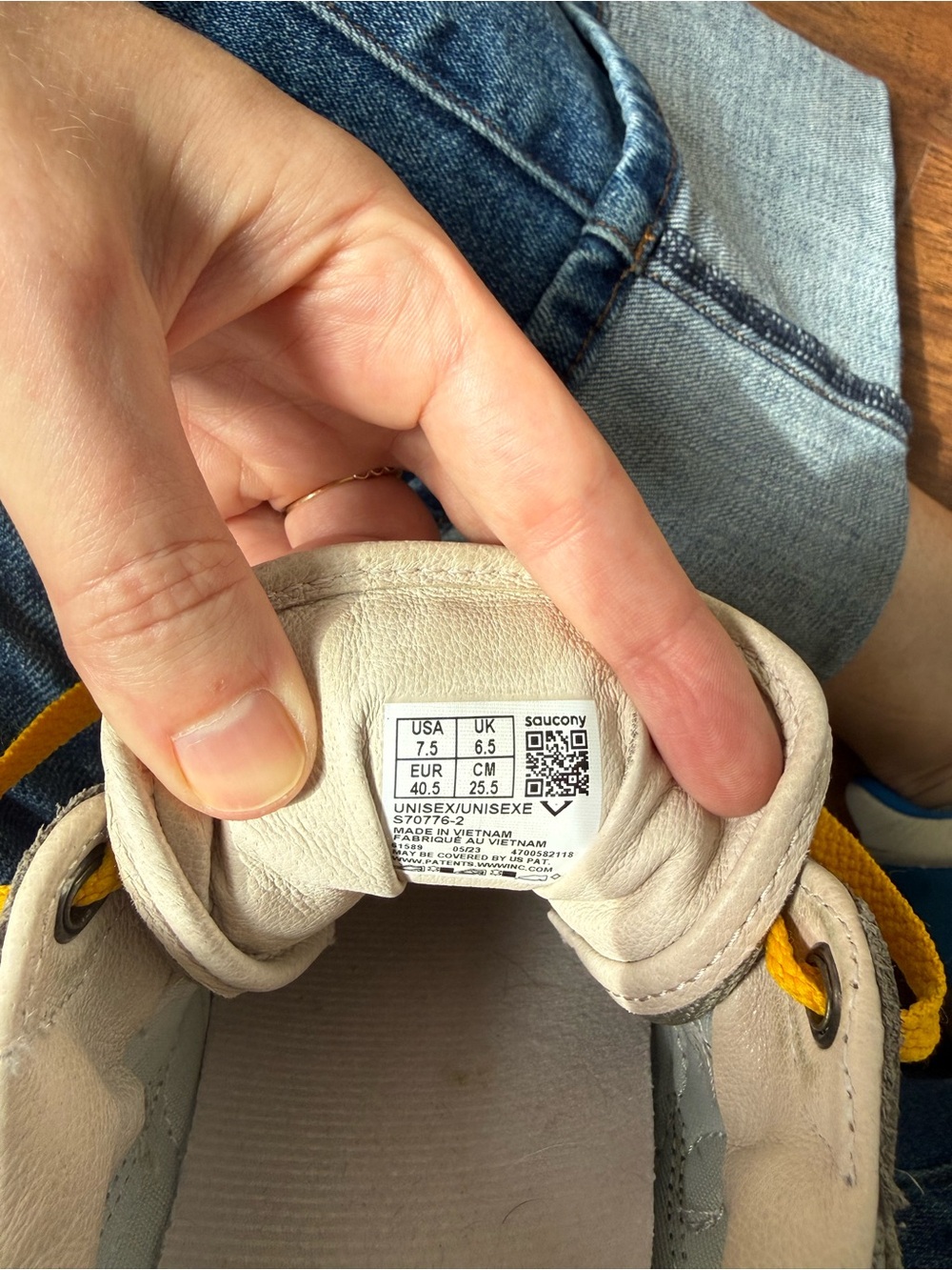 Saucony Shadow 5000 sneaker | 'Grey Curry' | Size 7.5 men’s (9 women’s) - Picture 6 of 6